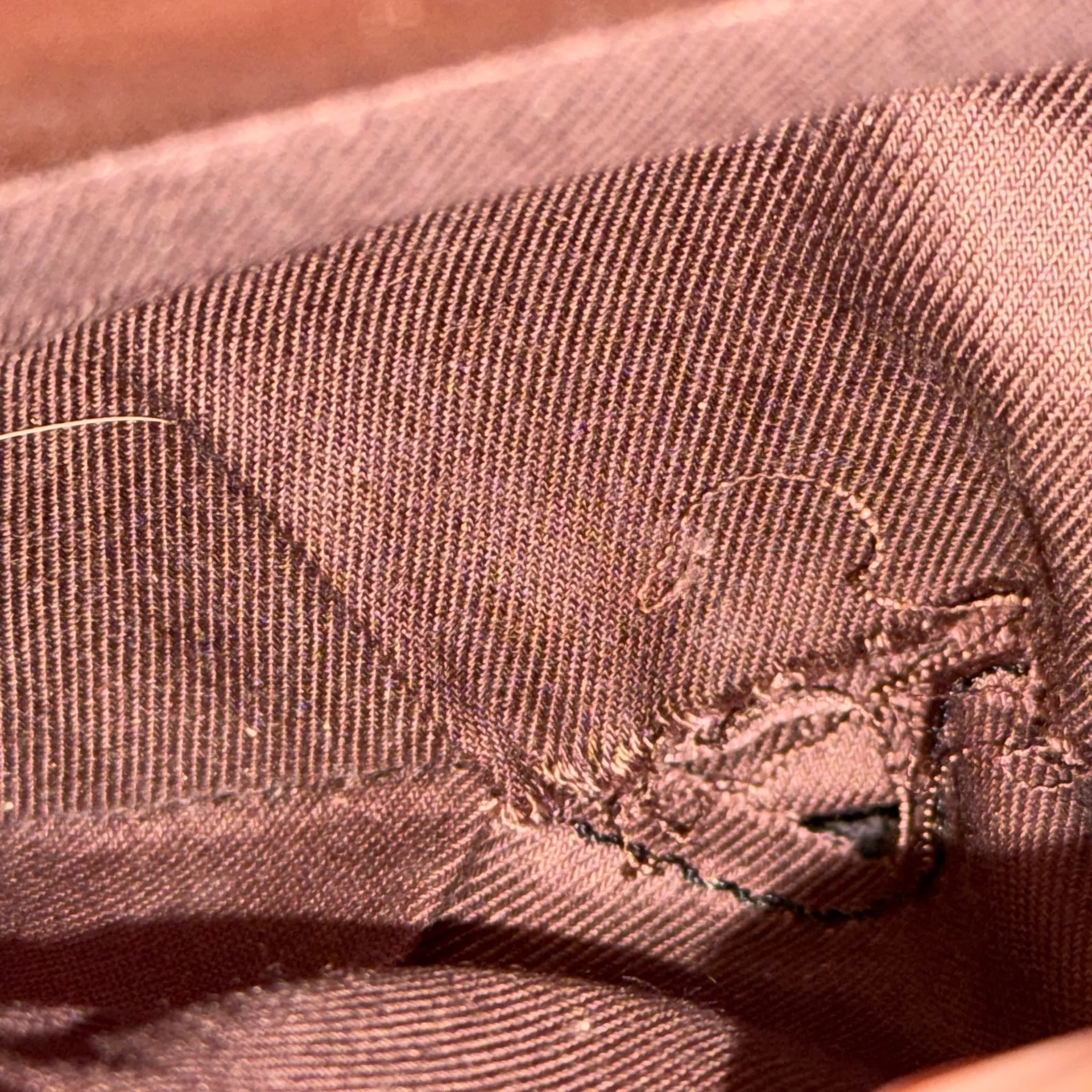 Nine West small brown leather crossbody/handbag - Image 6