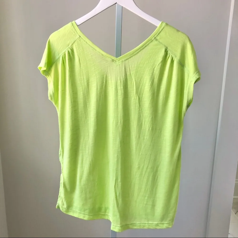 Zella Women’s Loose Fit Athletic T Shirt S - Image 3