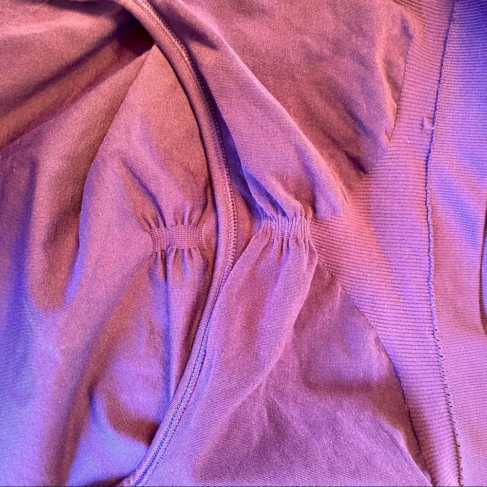 Fit|| Purple tank with decorative side stitching and built in bra. - Image 8