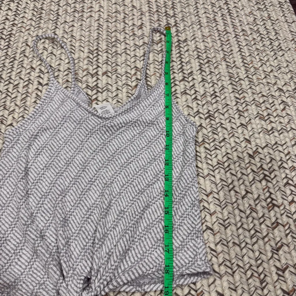 Caution to the Wind  Grey and White Tie Tank Top - Image 6