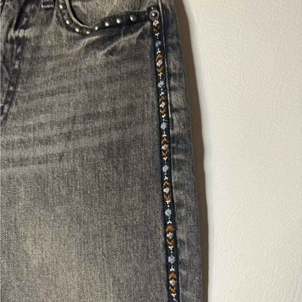 Arizona Jeans Highest Rise Vintage Straight Leg Embroidered Gray Jeans SZ 1 NWT - Image 3