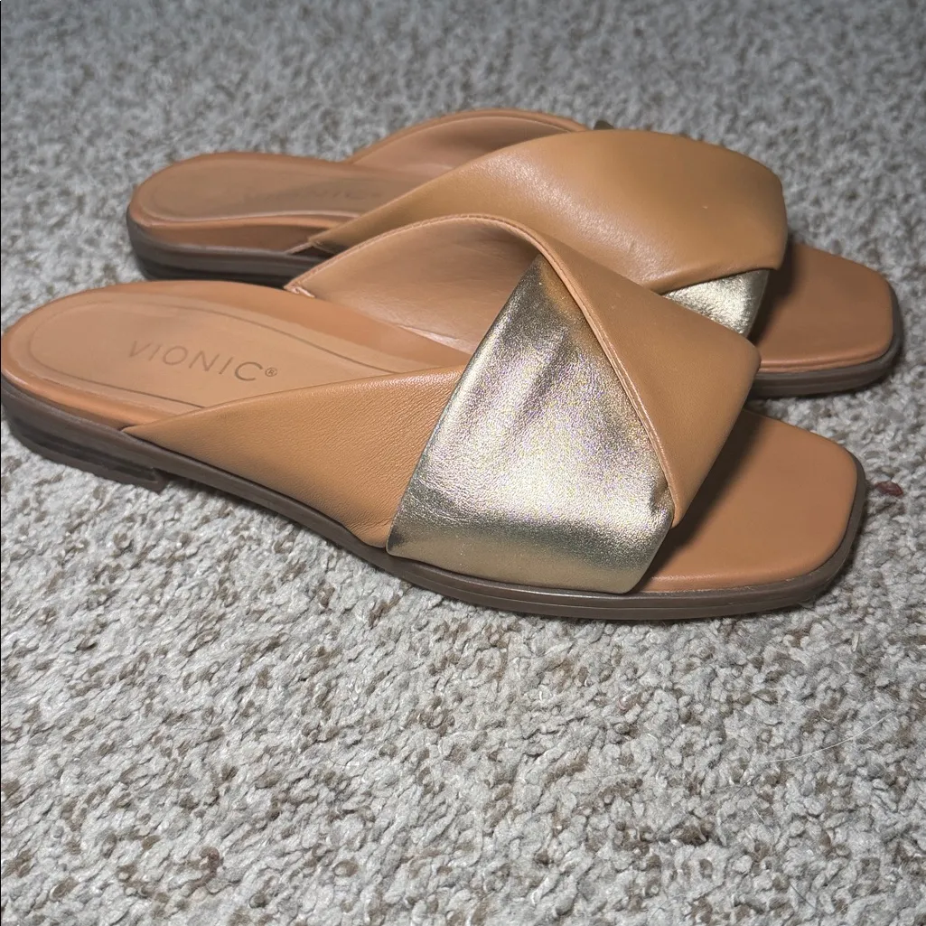 Vionic Miramar Women’s Tan Square Toe Sandal size 7 - Image 3