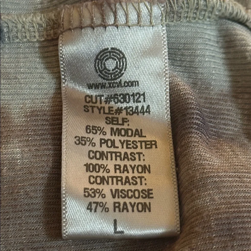 XCVI Tie-Dye Raw Hem Top Keyhole Back Boho Grunge Streetwear Ribbed #13444 Large - Image 10