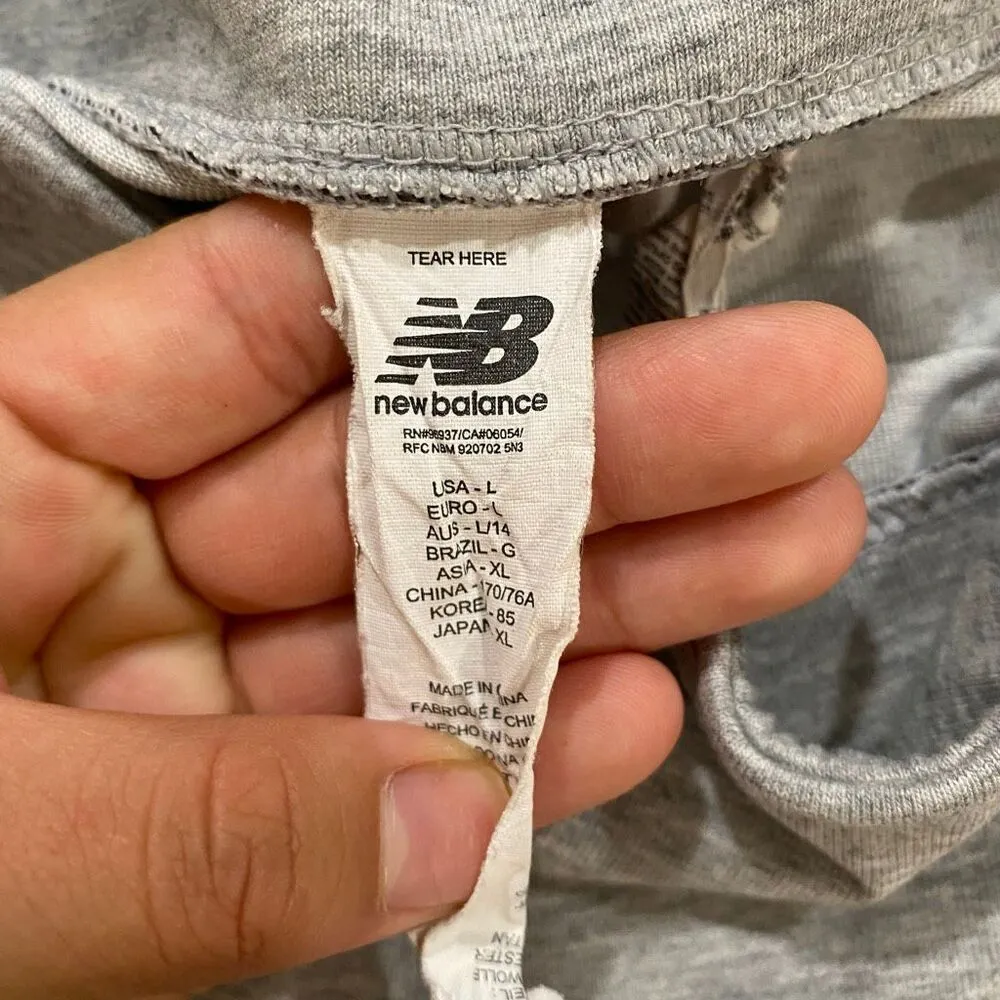 New Balance Gray Stripe Active Leggings Size L - Image 3