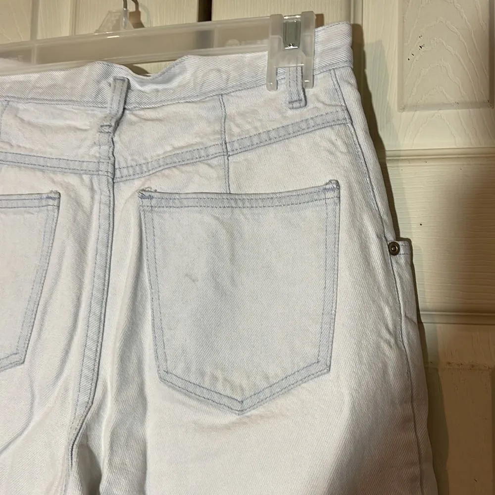 Vintage Cafe la Vie 1980s Faded Light Blue Wash Denim Shorts Waist 28 High Rise - Image 10