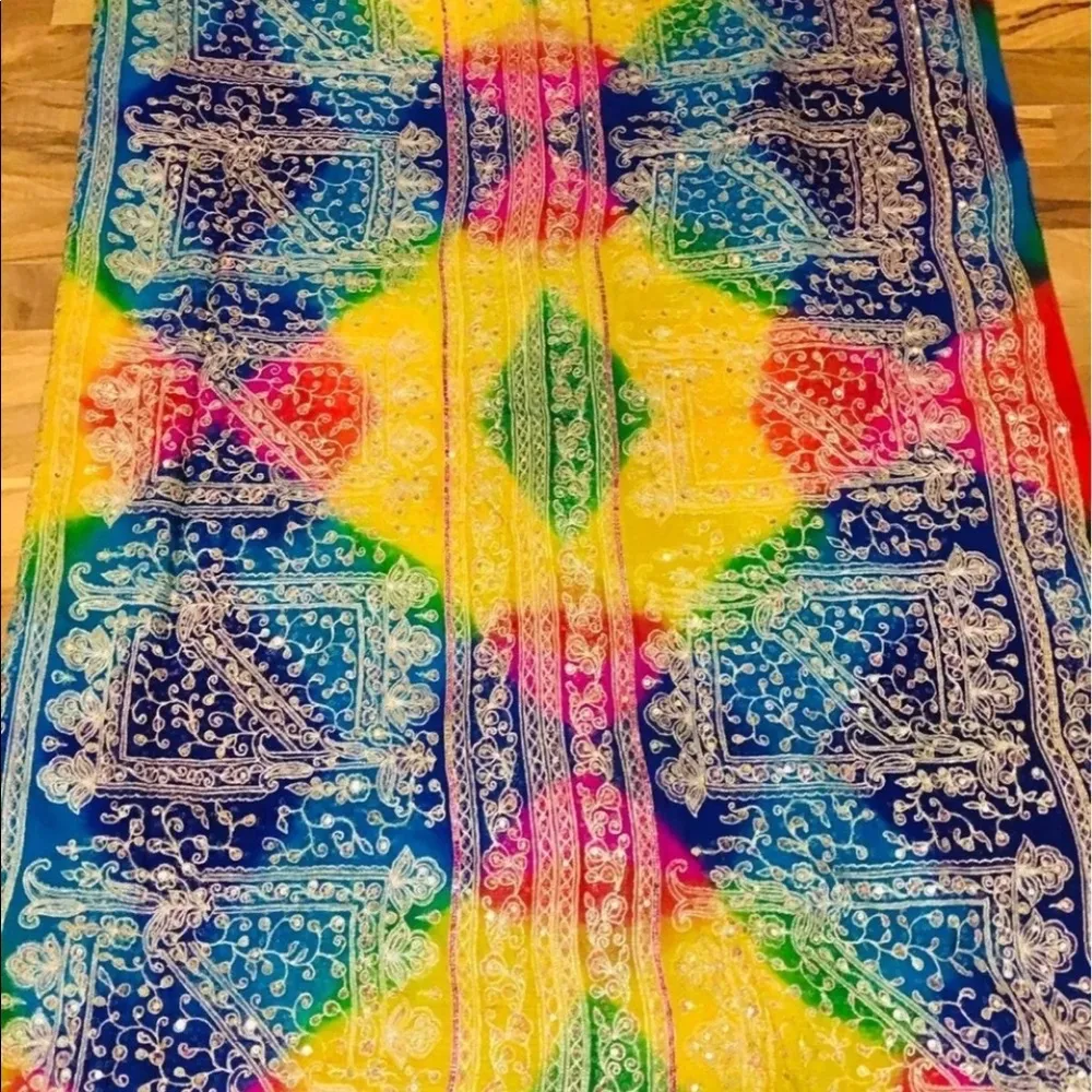 NWT Rainbow multicolor embroidered and sequin sari Red - Image 9