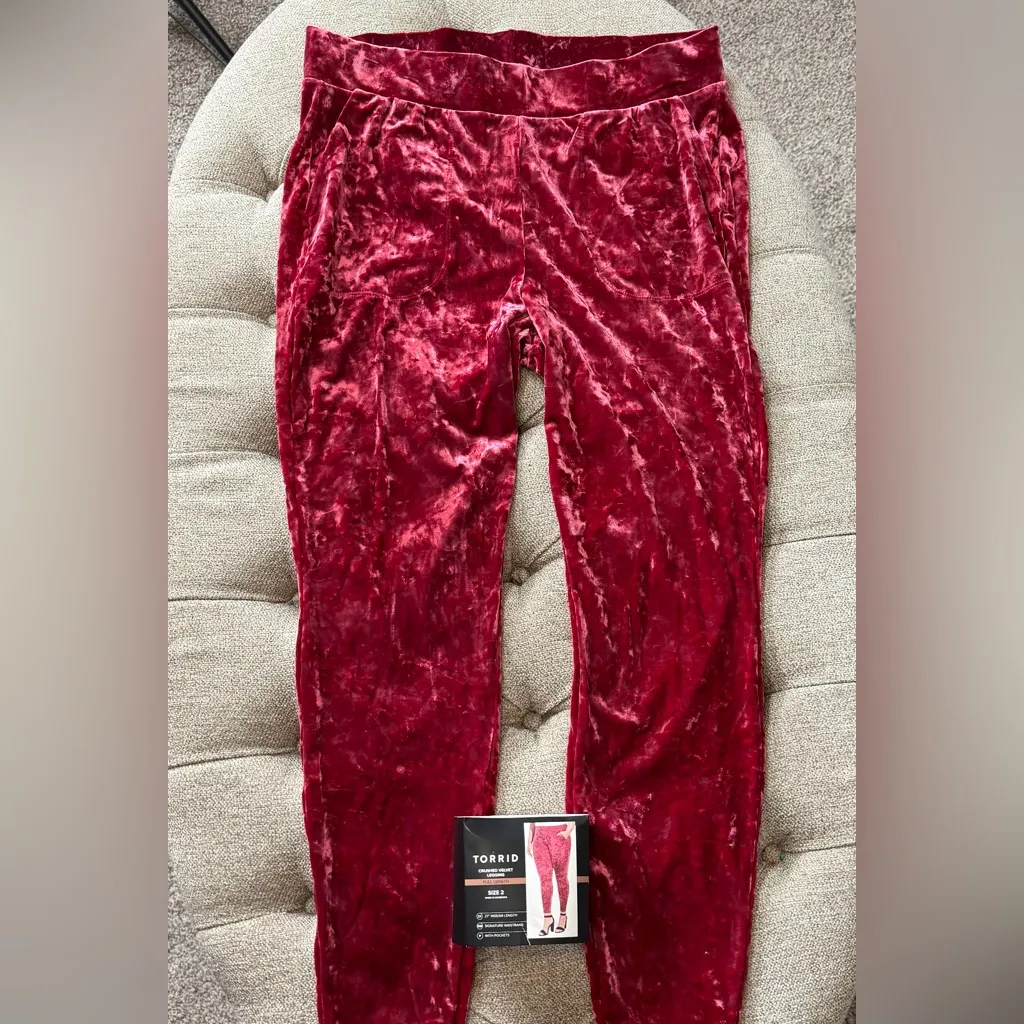 Torrid Red Crushed Velvet Leggings - Image 4
