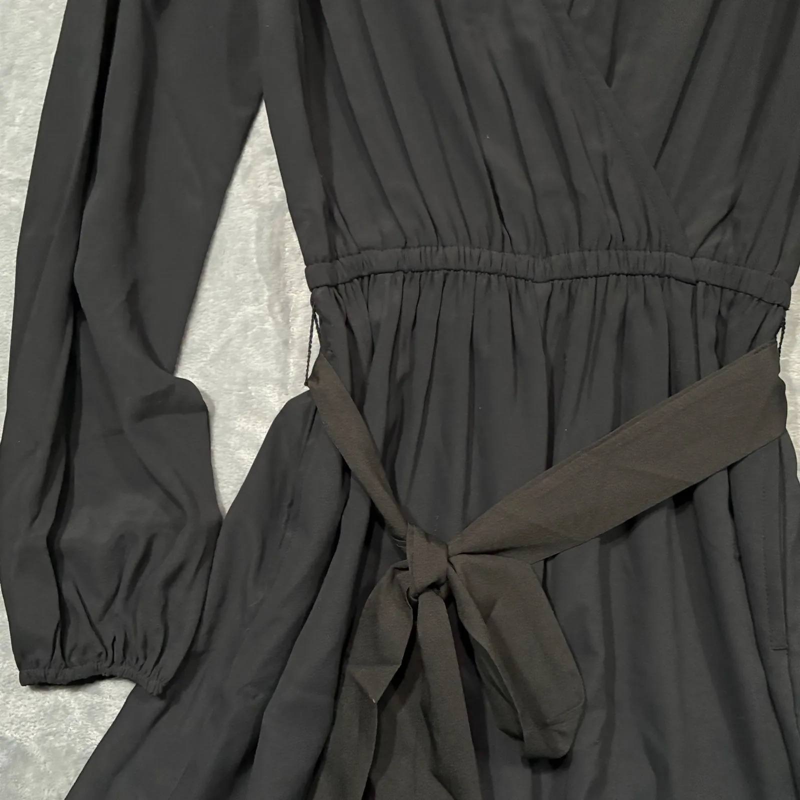 Abercrombie and Fitch Black Long Sleeve V Neck Belted Romper Women's ST Tall - Image 3