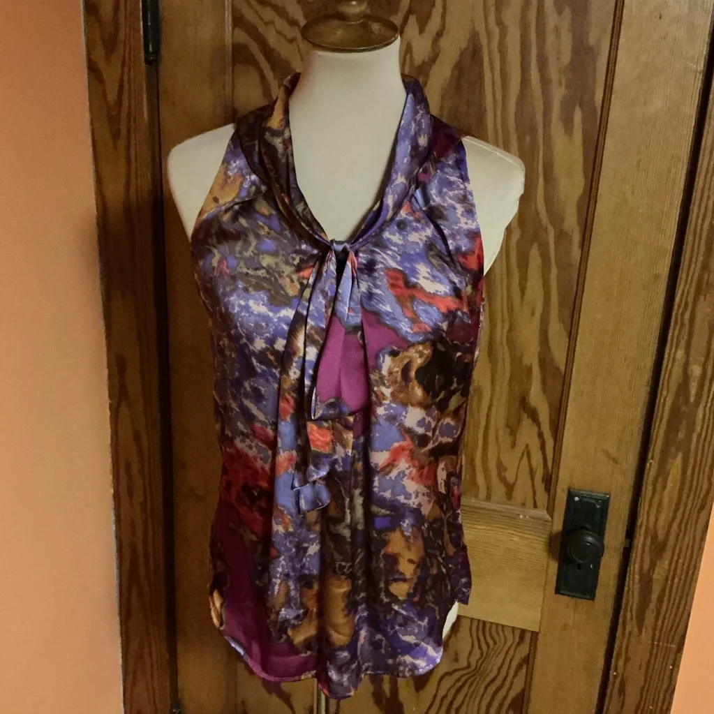 Adiva dressy bright watercolor sleeveless blouse - Image 11