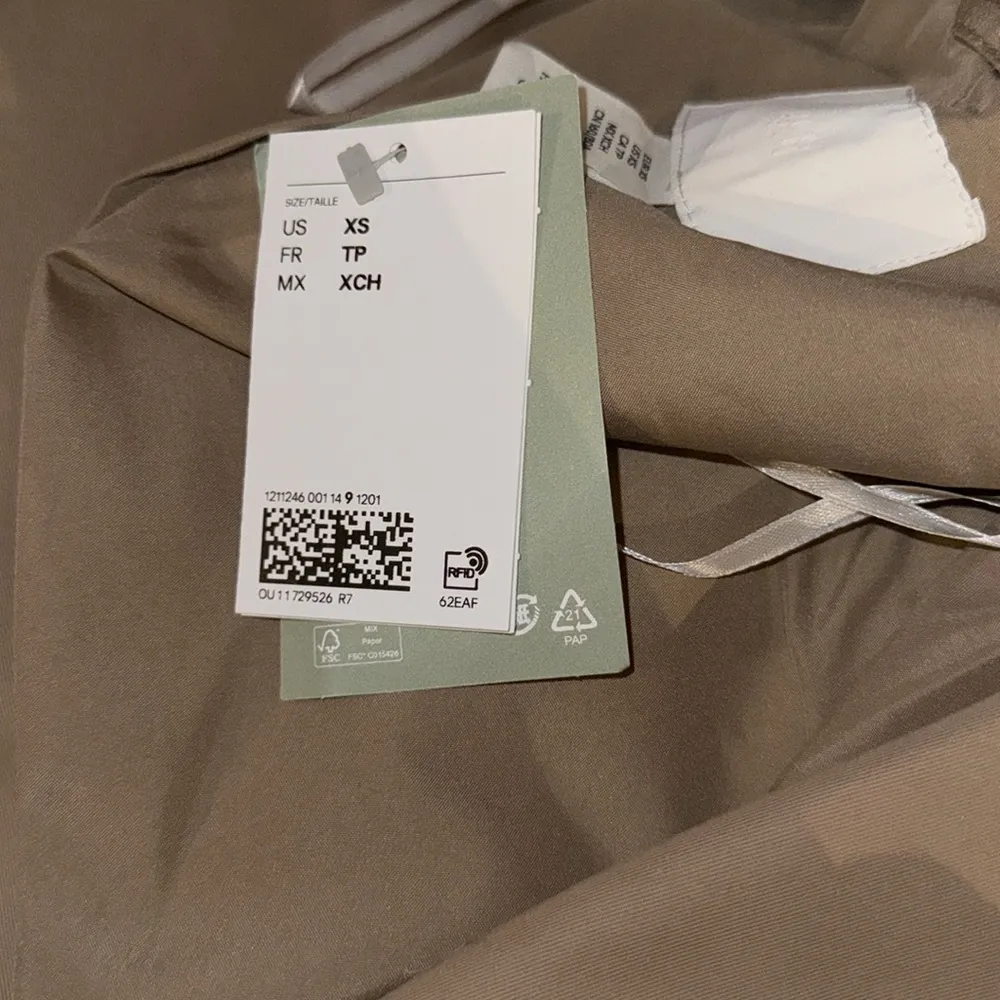 New Trench Coat‎ - Image 7