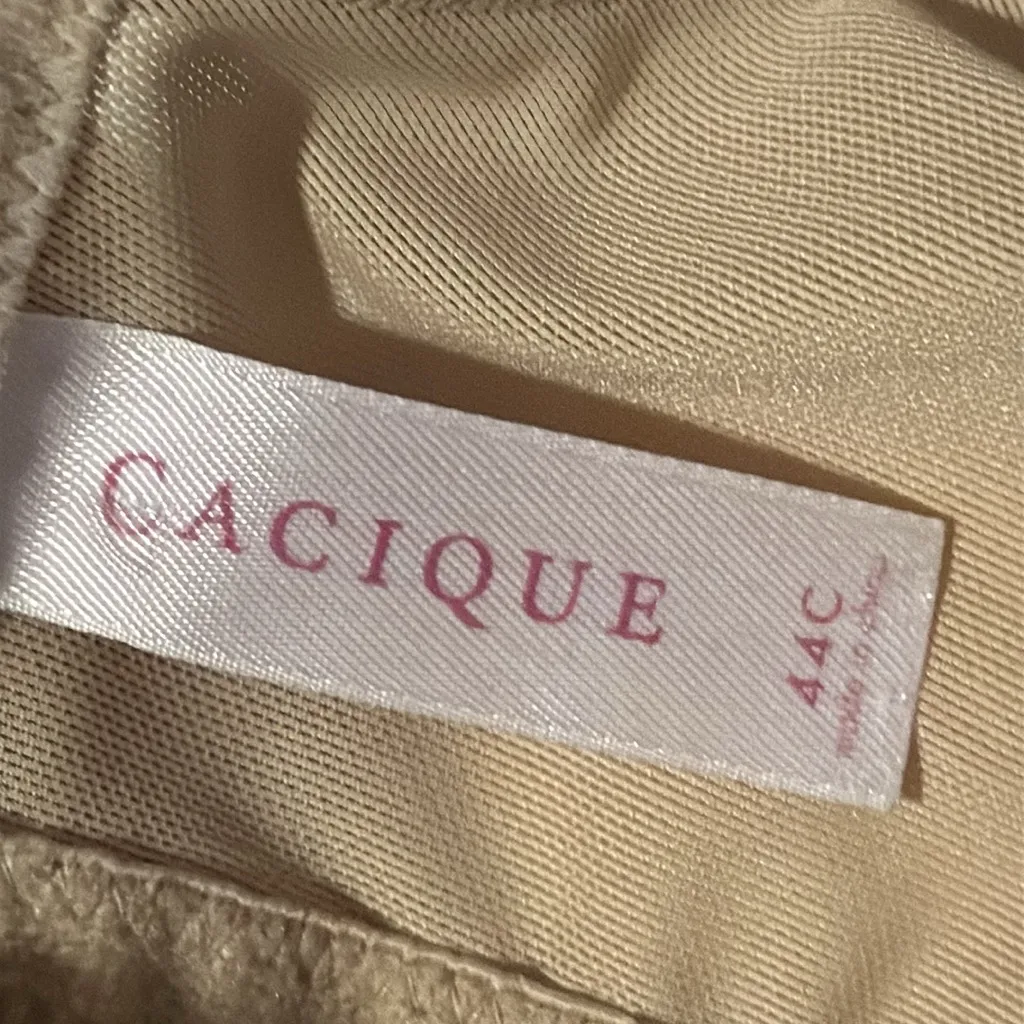 Cacique Lightly Lined Tan Lace Underwire Bra Women’s 44C - Image 6