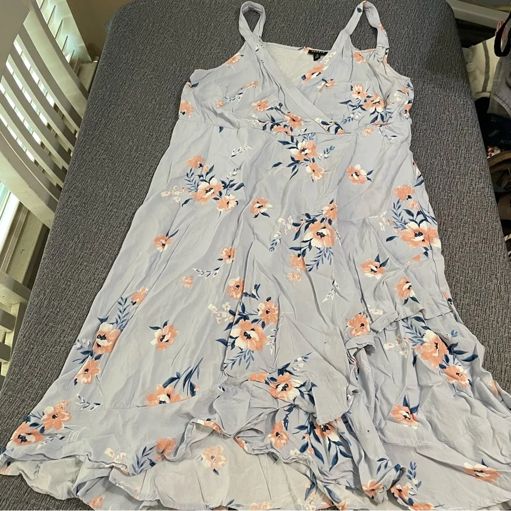 Torrid Women’s Blue Floral Dress - Image 6