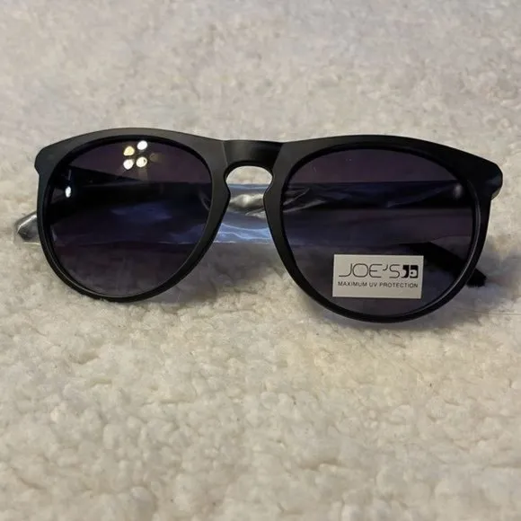 Joe’s Jeans Black/Blue Tortoise Sunglasses NWT - Image 2
