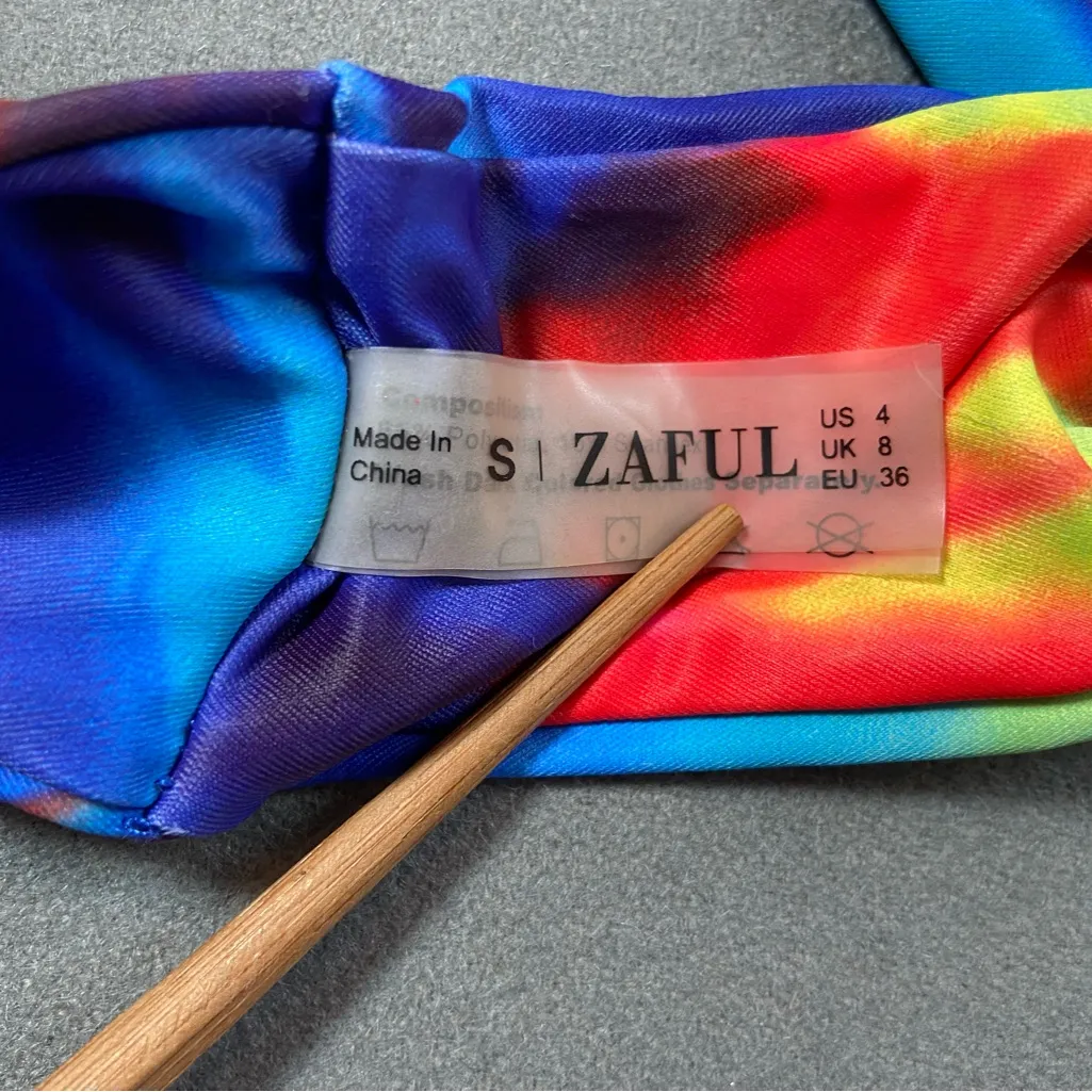 Zaful Tie Dye Underwire Bikini Set‎ Size Small - Image 3
