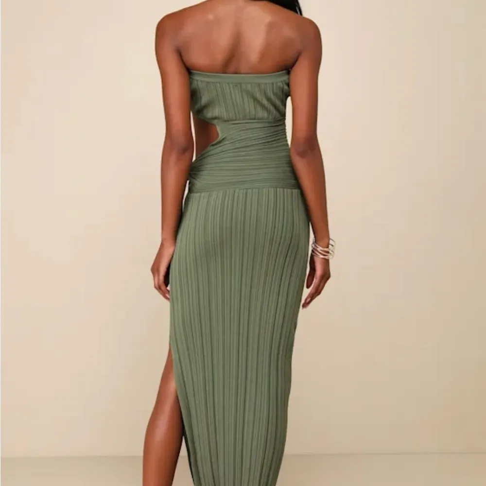 Lulus NWT  sweater dress - Image 3