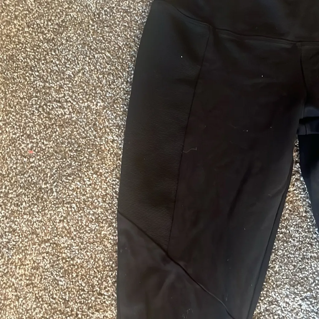 Ruby ribbon size medium‎ women’s leggings ribbed detail on the leg Black - Image 2