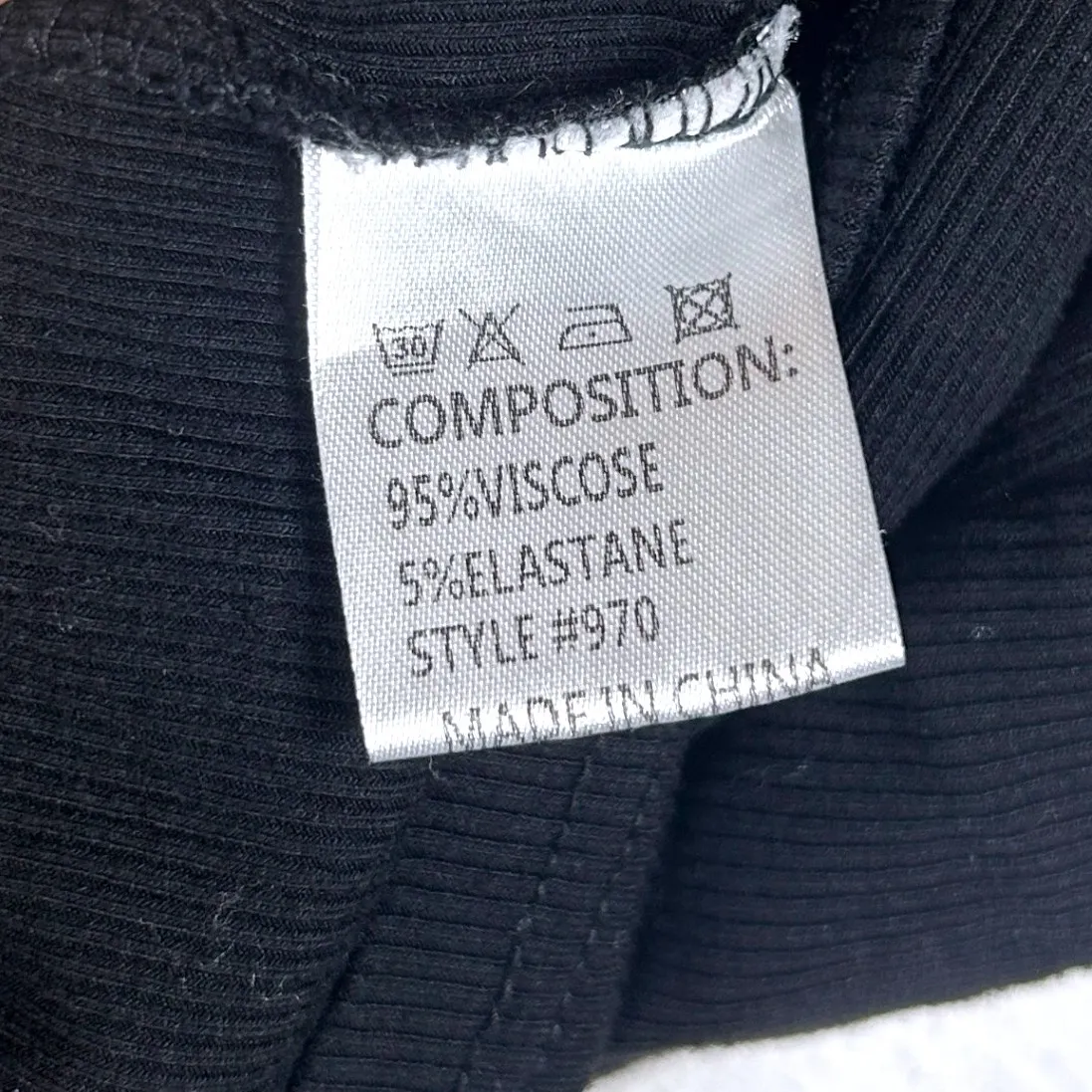 Black Ribbed Tank Top‎ Racerback V Neck Sleeveless Casual Basic Small - Image 4