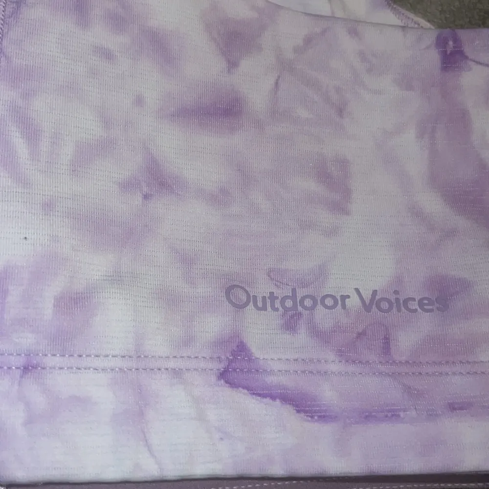 Outdoor voices tie dye sport bra size small - Image 2