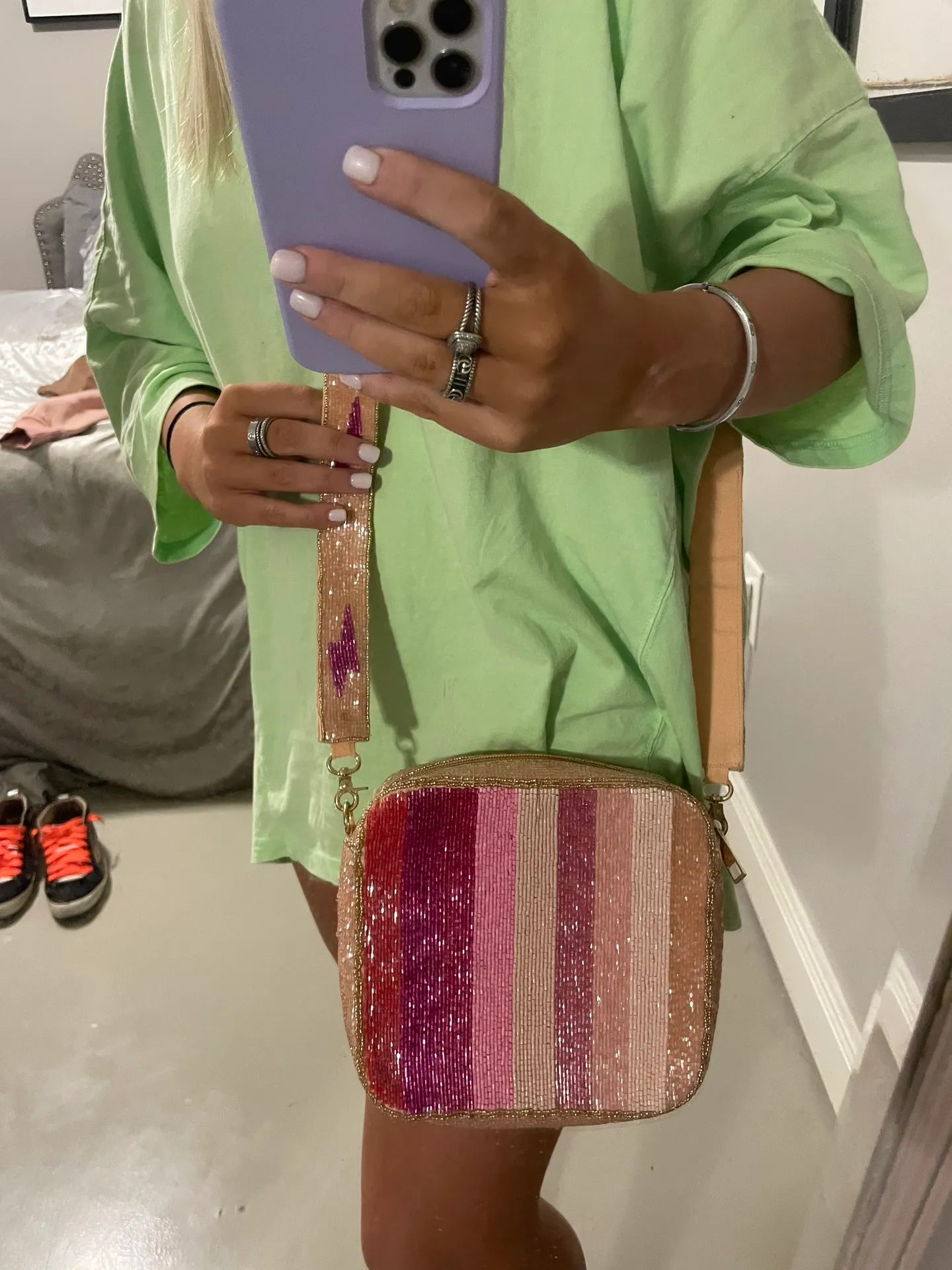 Beaded Cross Body Pink - Image 4