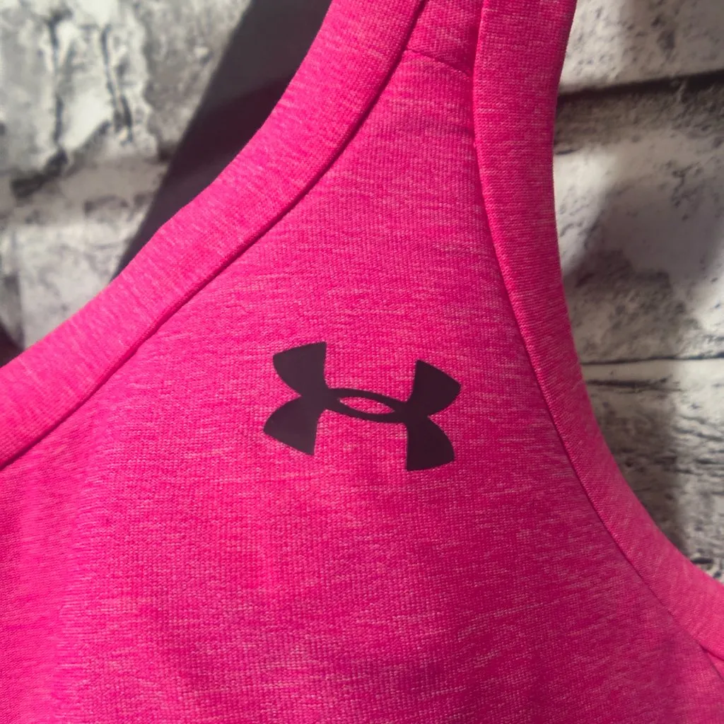 EUC Under Armour Pink Sports Bra Padded Size Small - Image 4