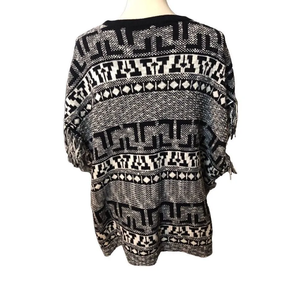 Gianni Bini Black and white Aztec oversized poncho style sweater with fringe siz - Image 7