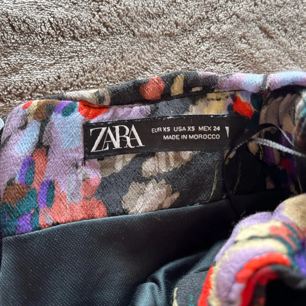 ZARA Ibiza Ruched Bold Floral Printed Bubble Mini Skirt Sz XS EUC - Image 5