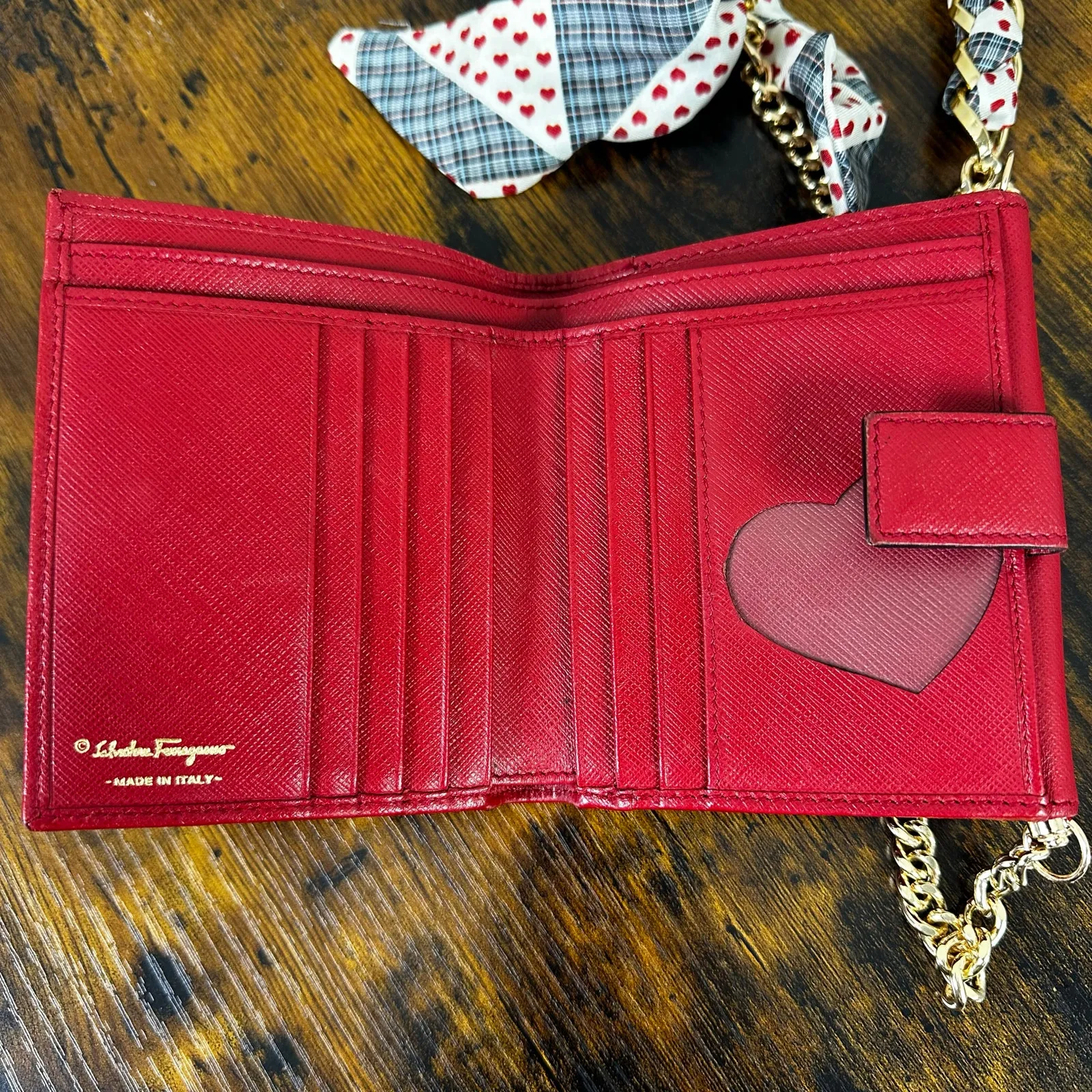 Rare Salvatore Ferragamo "Love" Compact Wallet Red Leather - Image 4