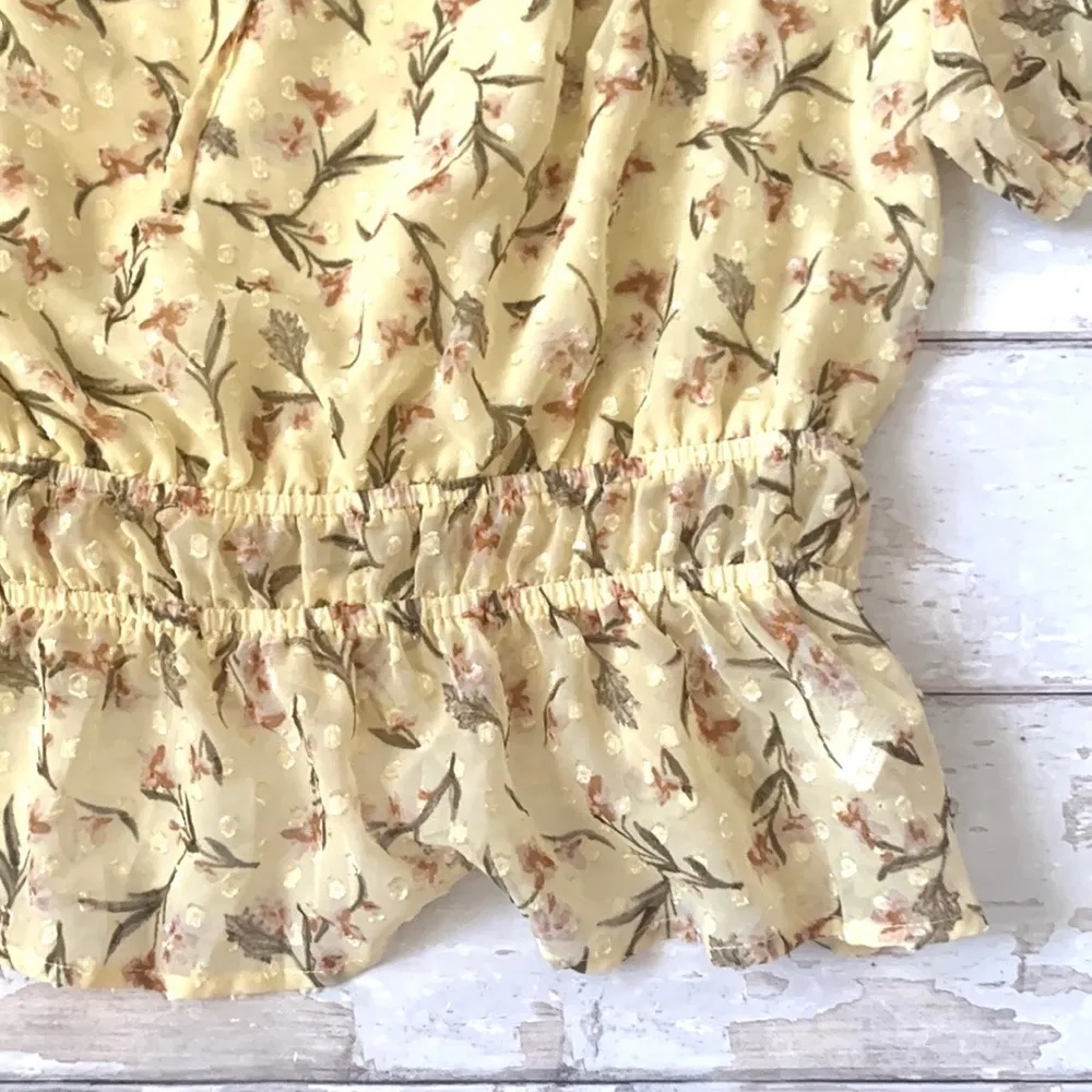 Women’s XL Floral Boho Cropped Summer Crop Top Golden Yellow Flowers Bohemian - Image 3