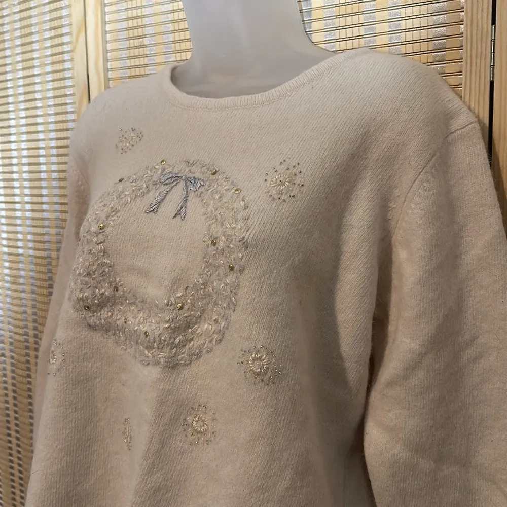 Orvis Vintage 1990s Y2K Ivory Sweater Wreath Snowflake Embroidery Beading XL - Image 5