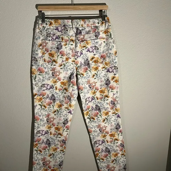 Brooks Brother floral pants size‎ 4 - Image 2