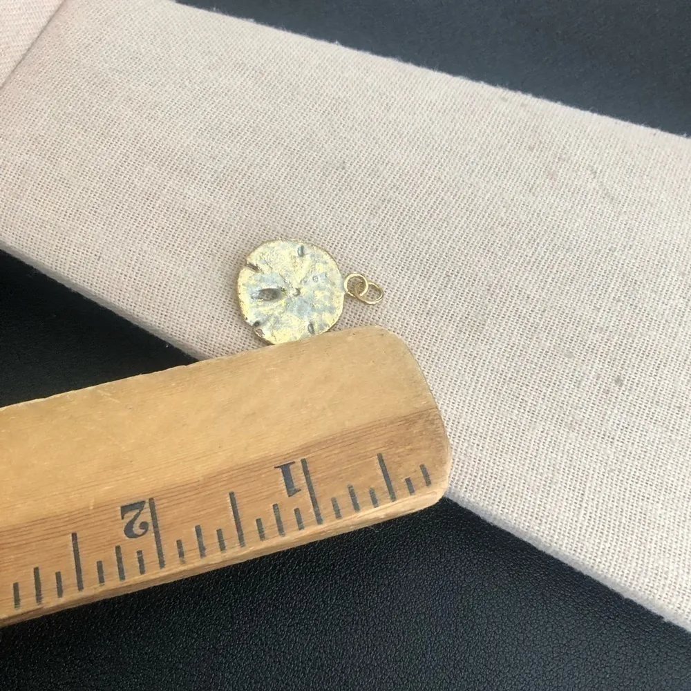 Vintage Sand Dollar Pendant - Image 3