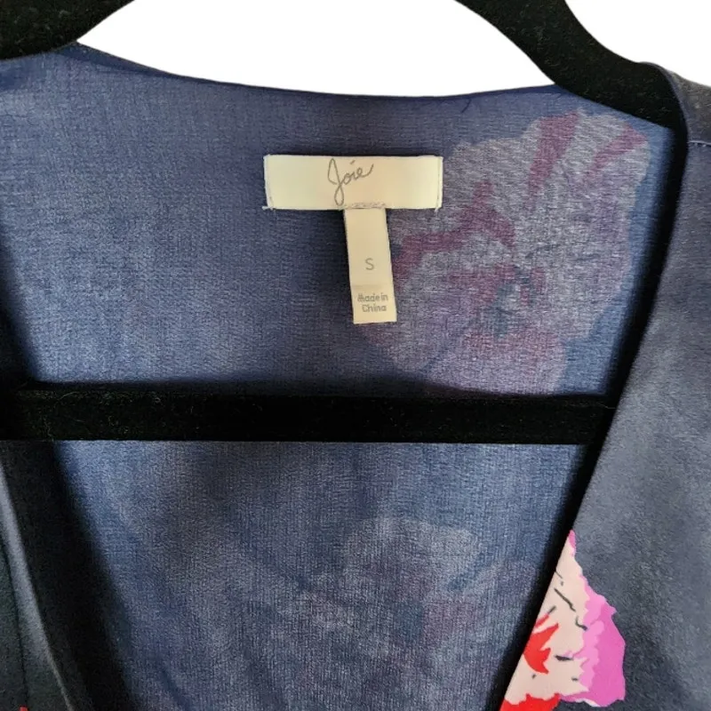 Joie Miltona Navy Floral Satin Wrap Midi Dress – Small - Image 3