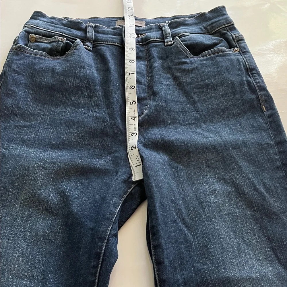 DL1961 Mara High Rise Instasculpt Straight Size 28 - Image 6