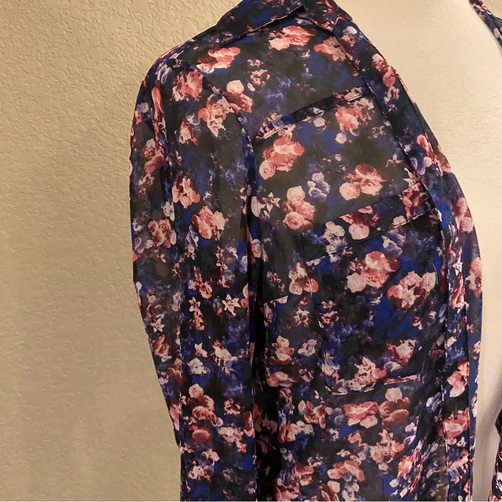 Express Sheer Floral Print Portofino Shirt Blue Pink Purple Small - Image 2