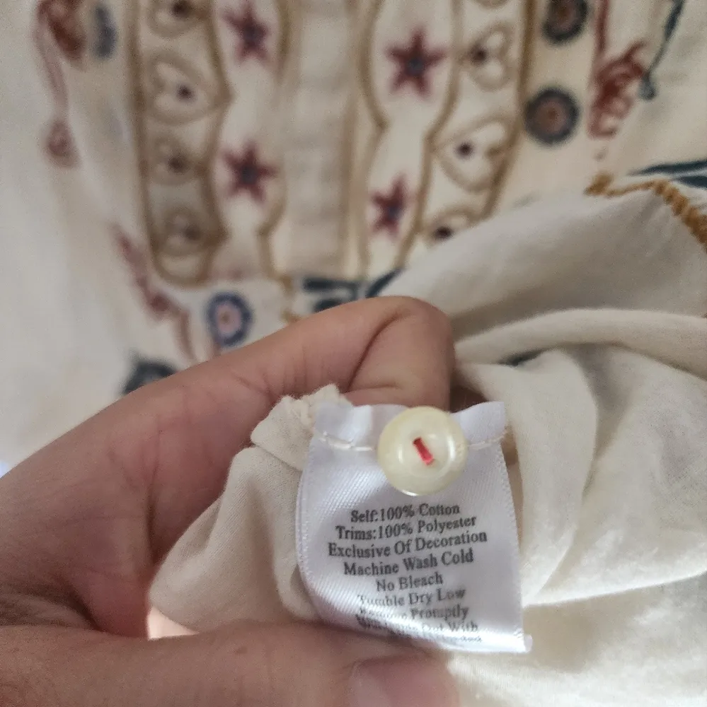 Johnny was embroidered tunic top size L - Image 3