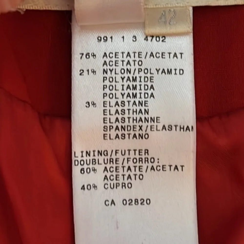 MONDI Red Women’s Blazer, Label says 42 Fits like oversized 6 or true to size 8 - Image 9