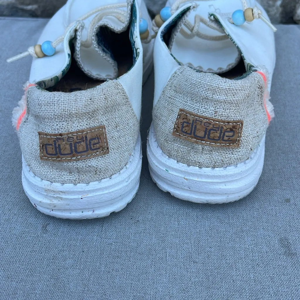 Hey Dude Wendy Natural "Salt" Slip-On Shoes size 8 - Image 3