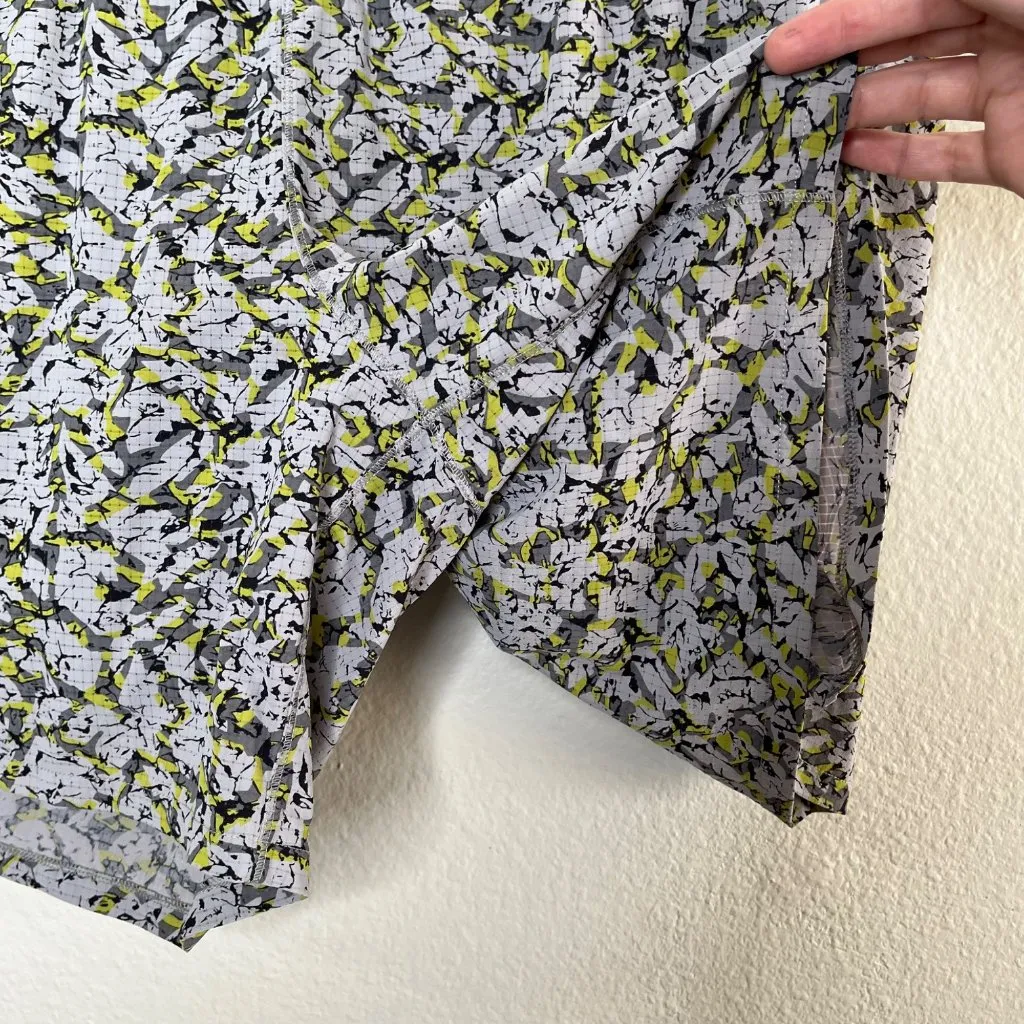 REI Co-Op Womens XL Swiftland Lined Active Running Shorts Gray Yellow - Image 6