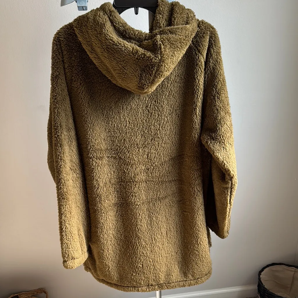 Zenana Outfitters  Olive Teddy Jacket - Image 4