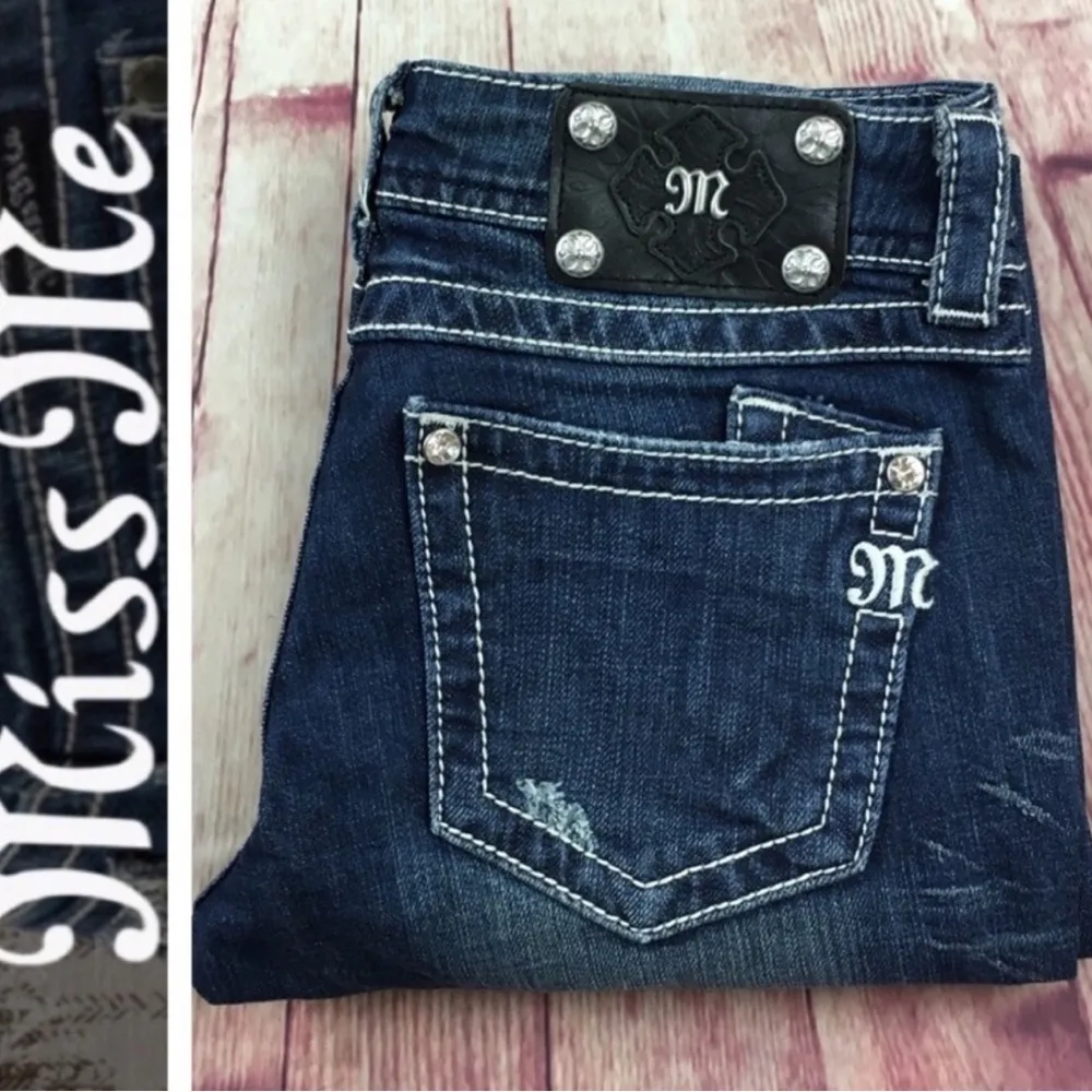 Dark Wash Skinny Jeans - Image 15