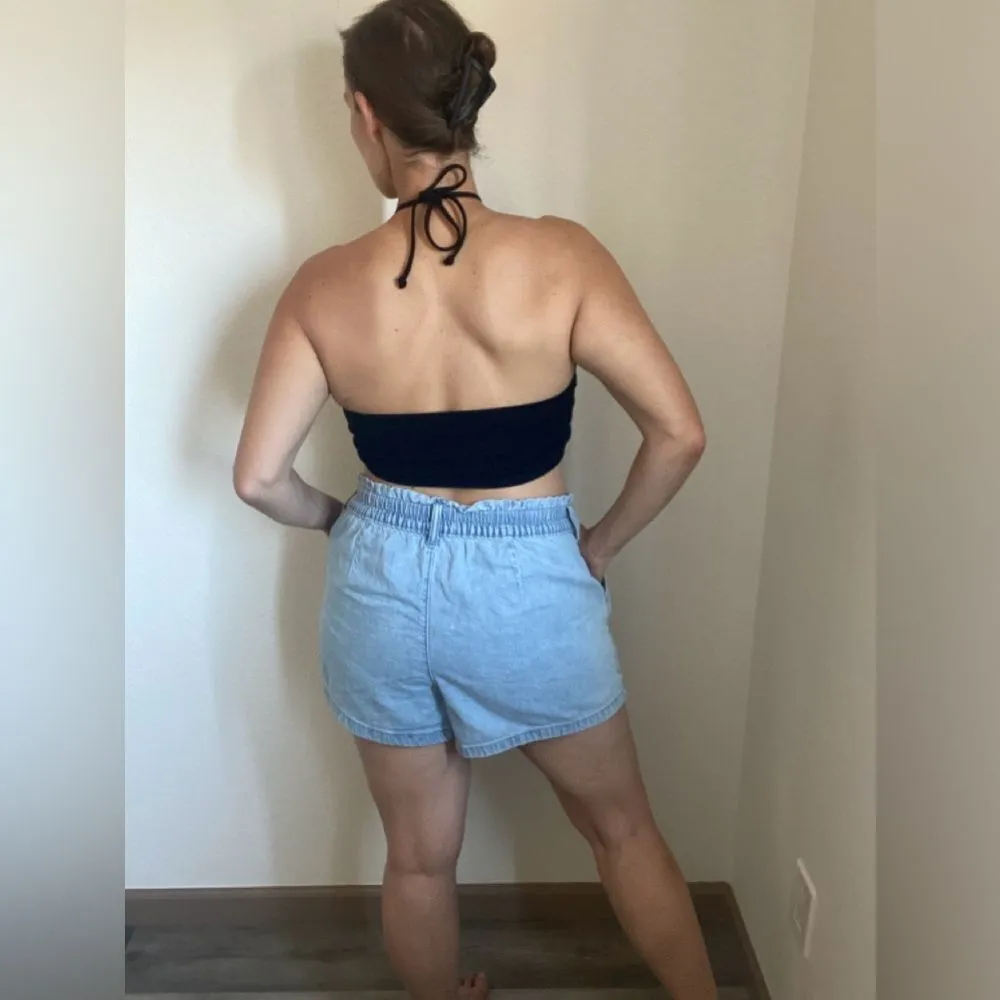 Hollister Ultra High Rise Mom Short Large Paper Bag Waist - Image 5