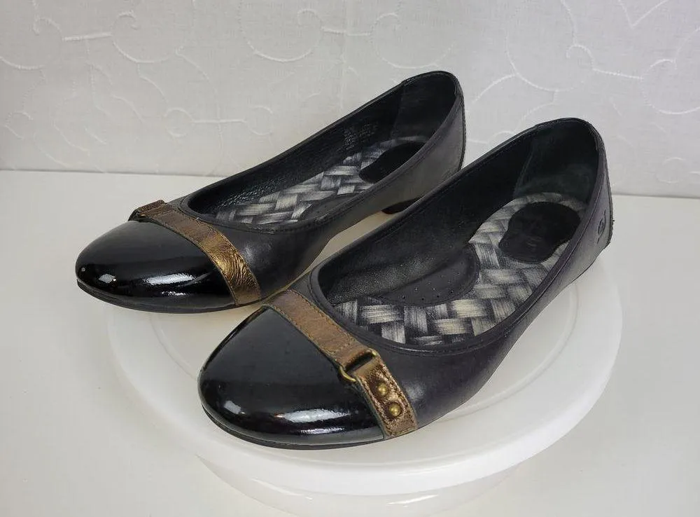 BOC Womens Shoes Size 8.5 Black Patent Leather Brown Trim Round Toe Slip On Flat - Image 5