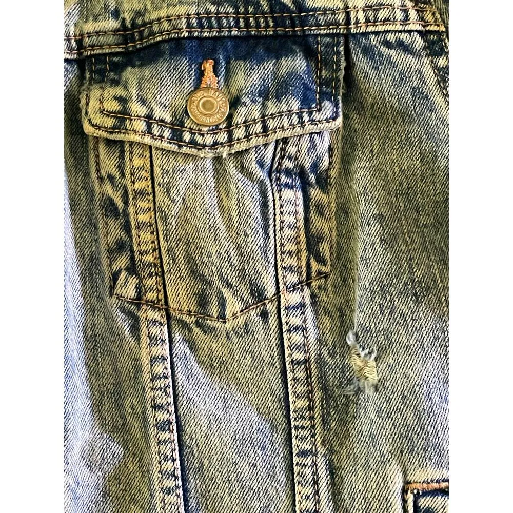 Old Navy Distressed Denim 100% Cotton Jean Jacket Medium - Image 9