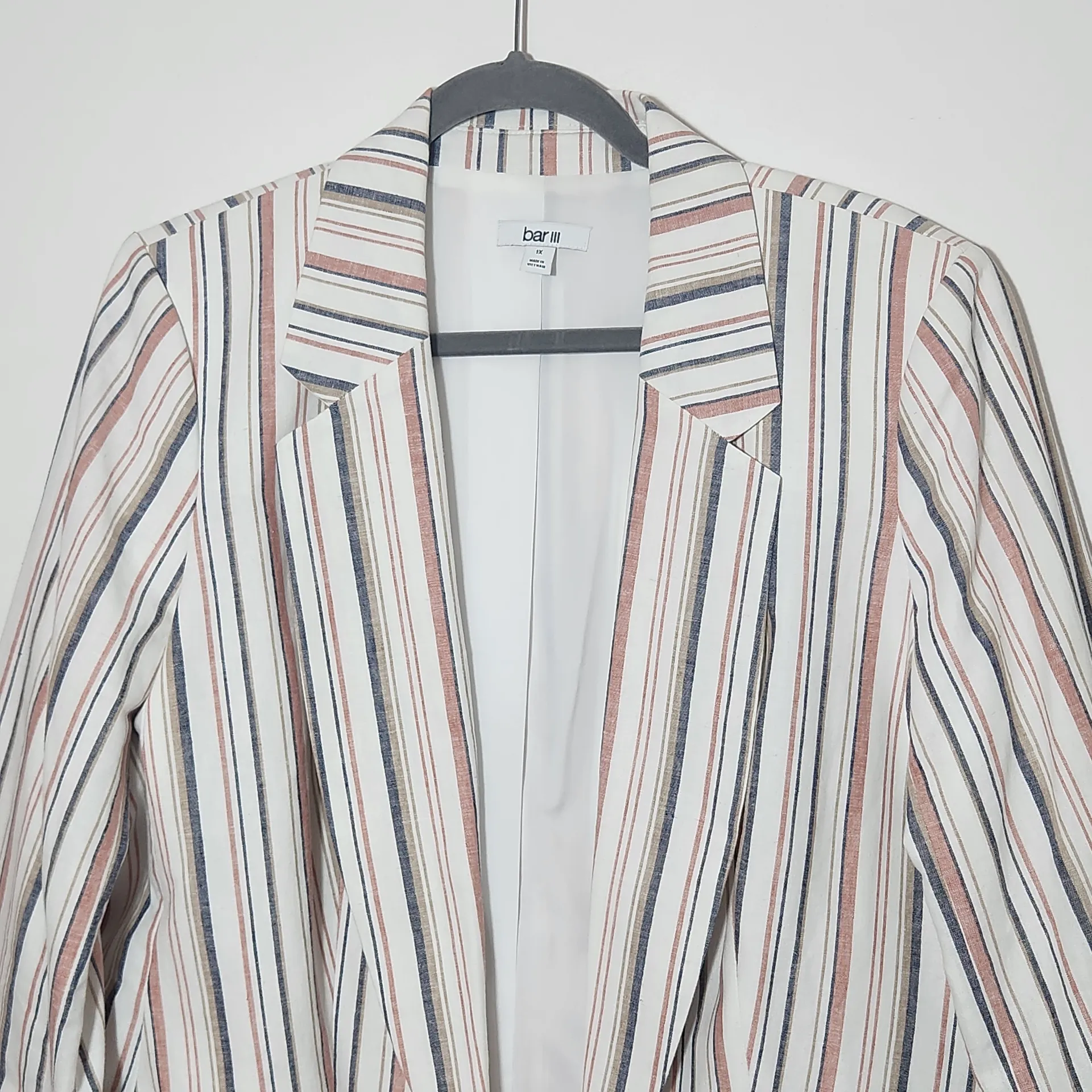Bar III Open Front Striped Linen Blend Blazer Size 1X - Image 3