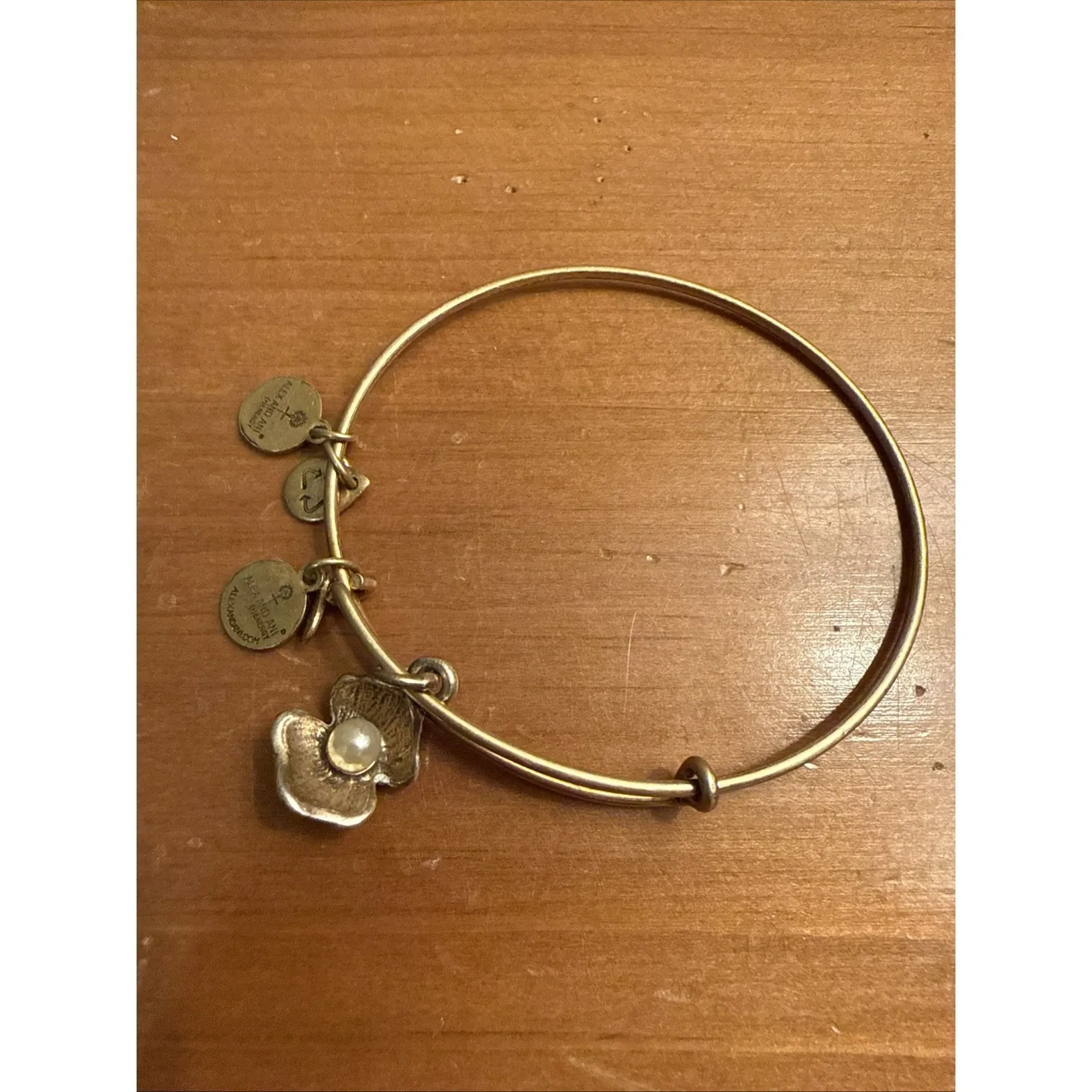 Lot Of 4 Vintage Alex And Ani Bracelets Wood Beads Silver Tone Gold Tone - Image 9