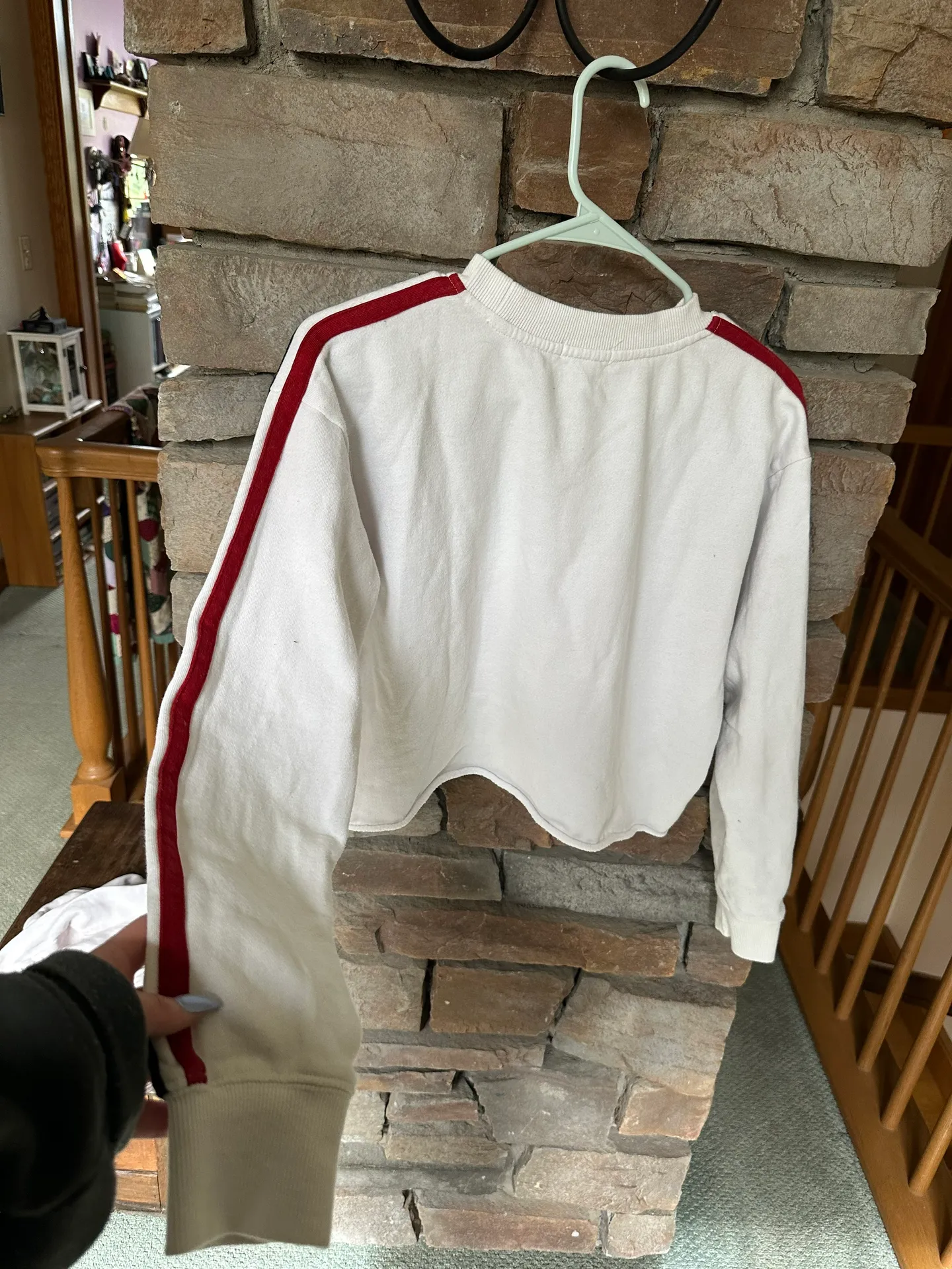 White Cropped Crew Neck Sweatshirt - Image 8