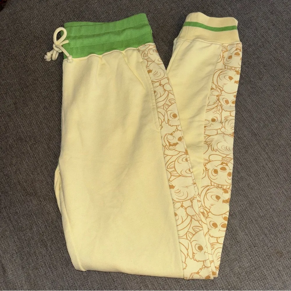 Parks Chip & Dale yellow and green sweatpants, size XS - Image 3