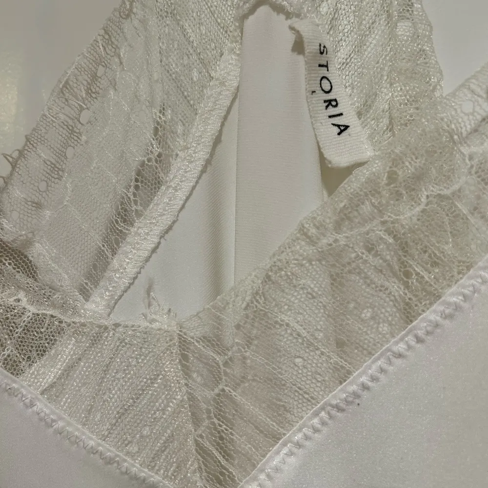 White Lace Trim Cami Top - Image 2