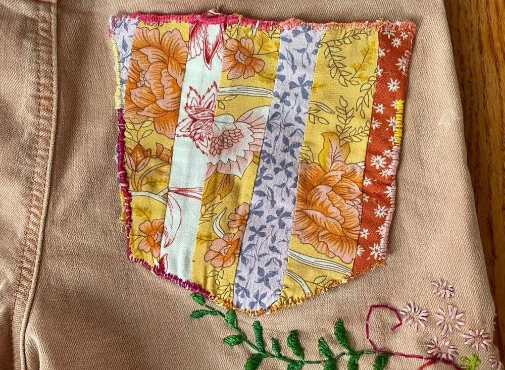 pink quilted reworked embroidered American Eagle Outfitters shorts - Image 10