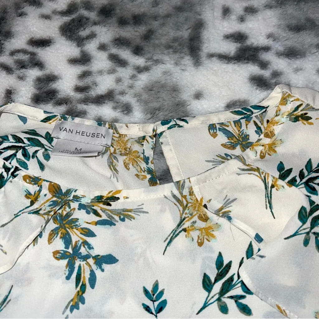 Van Heusen Floral Blouse - Image 5